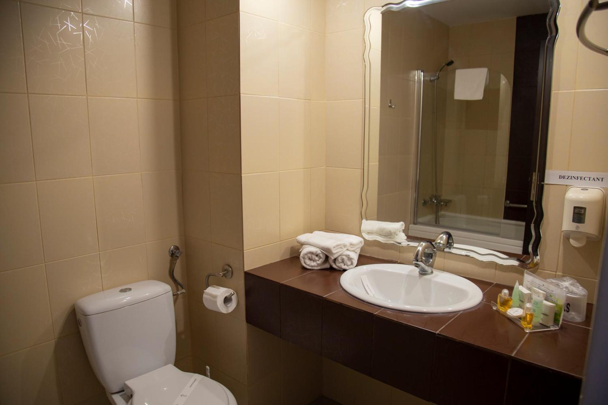 Hotel Ambasador Mamaia Kültér fotó